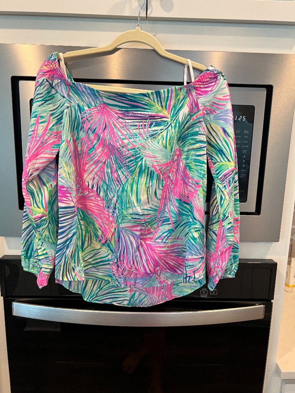 Lilly Pulitzer Off-the-Shoulder Tropical Top | Medium